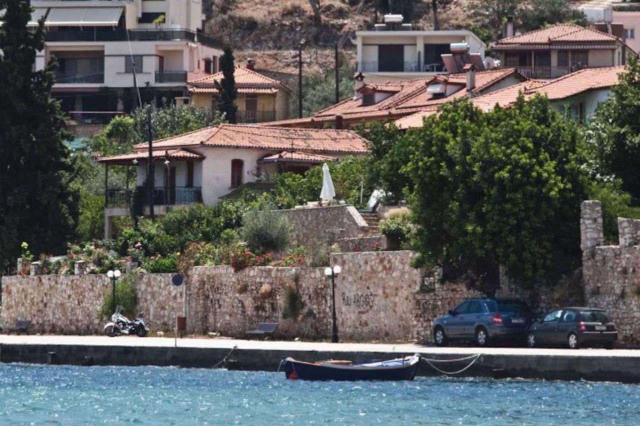Kiveri 1876 Traditional Seafront Cottage Extérieur photo