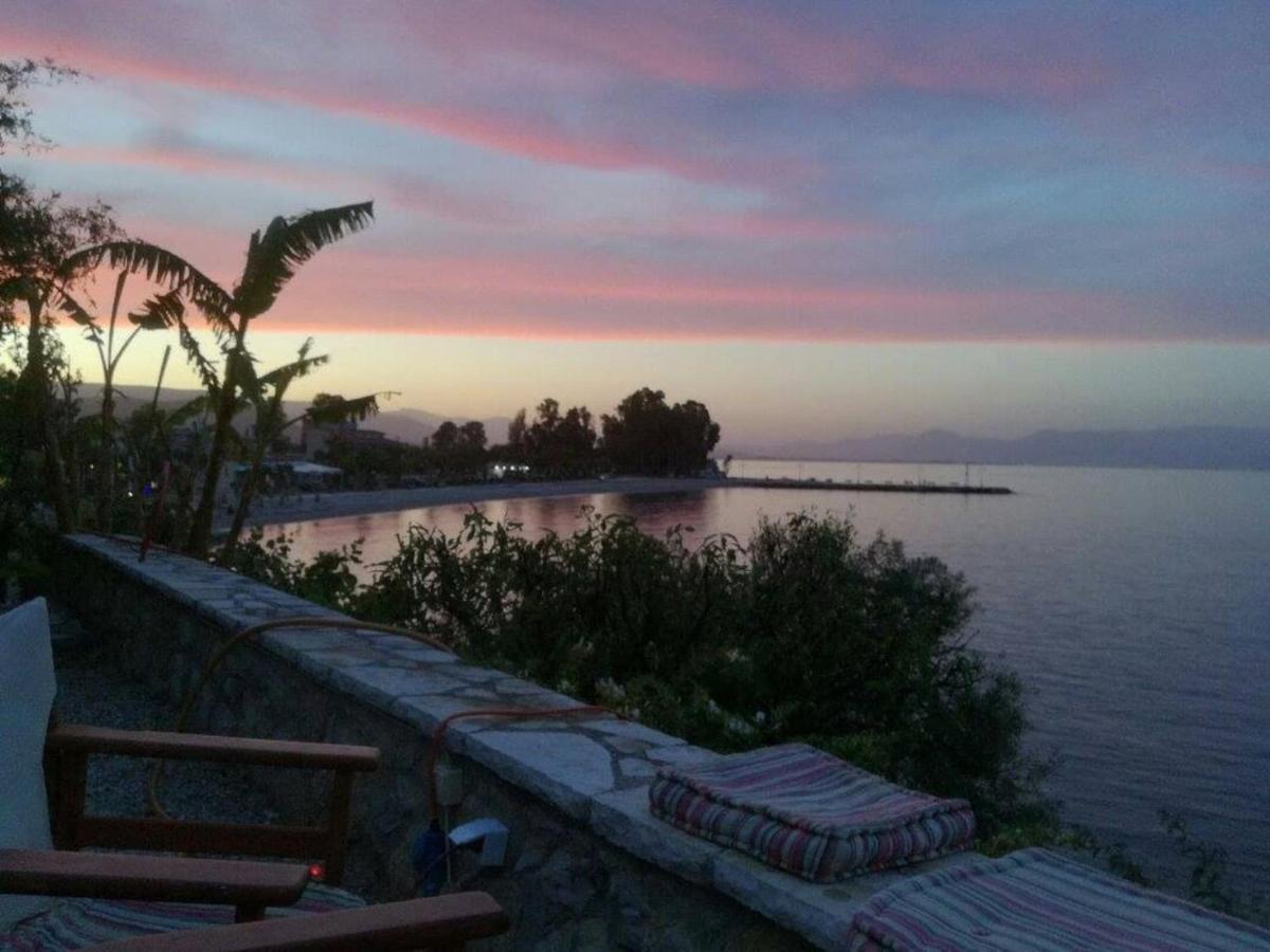 Kiveri 1876 Traditional Seafront Cottage Extérieur photo